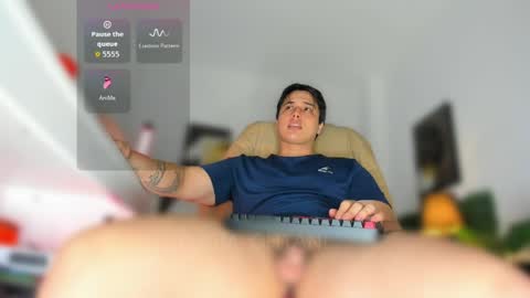 thom_ohtani online show from April 11, 11:53 pm