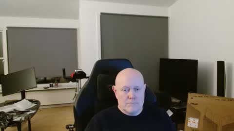 thomas315627 online show from March 21, 8:24 pm