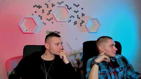 Thomas online show from November 20, 11:42 am