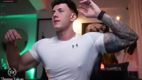 Thomas Falcon online show from March 4, 4:27 am