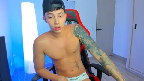 thomas_foxx online show from July 30, 3:29 am