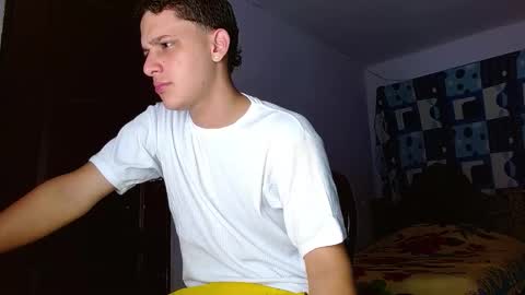 ---Thomas--- online show from November 10, 4:04 am