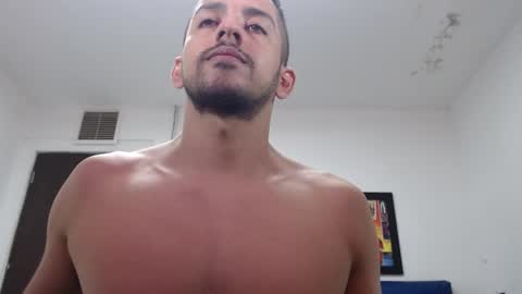 Snapshot of thomas_neuman chatting on December 1, 5:37 pm Thomas online show from December 1, 5:37 pm