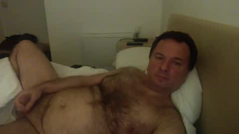 Tom online show from April 12, 9:41 pm