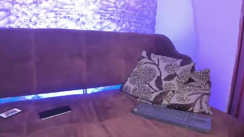 thomass_conor online show from February 15, 2:44 pm