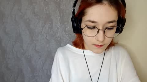 Lina online show from November 29, 11:29 am