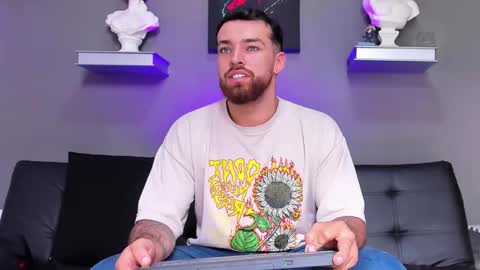 evans online show from October 27, 8:20 pm