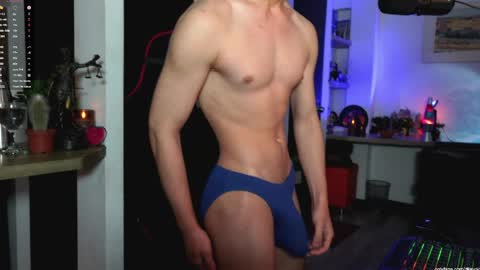   L e a n d e r   25OFF ON MY OF online show from April 30, 4:45 pm