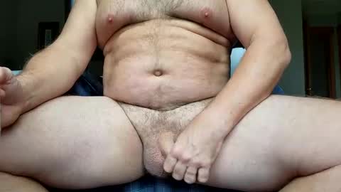 Horny Friend with Benifits online show from December 4, 7:39 pm