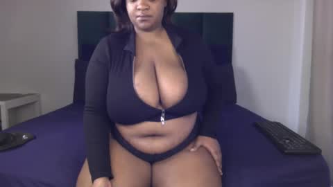 throatgoat2121 online show from May 14, 7:50 am