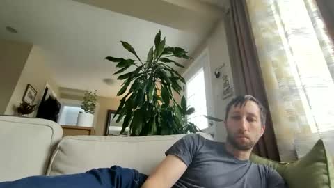 throwawayafteruse20202 online show from December 19, 6:47 pm