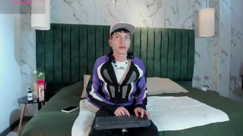 Tiam Muller online show from January 12, 3:57 am