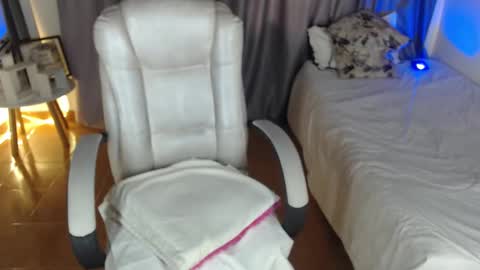 Tiana online show from January 15, 8:06 pm