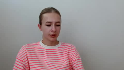 Tiara online show from July 3, 11:48 am