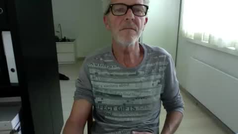 tiburzio online show from September 10, 12:17 pm