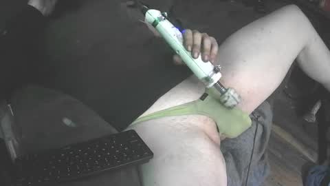 ticklemypickle67 online show from November 21, 8:23 am