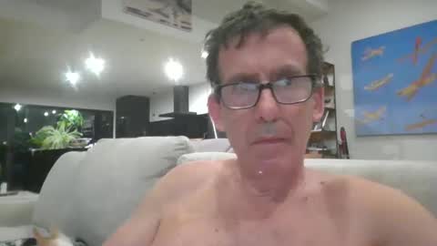 JustMe online show from January 26, 1:41 am