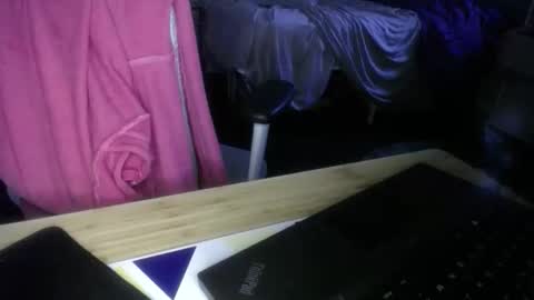 Tierra Henri online show from December 3, 4:40 pm