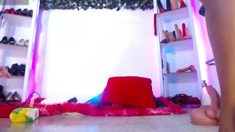 Tifanny Nails  online show from March 3, 10:17 pm