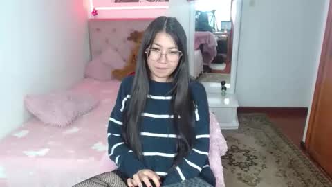 Tifanny online show from February 20, 6:19 am