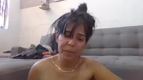 Tifany online show from December 11, 4:52 pm