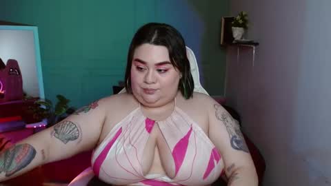 dont forget ask for custom vids  online show from January 10, 8:51 am