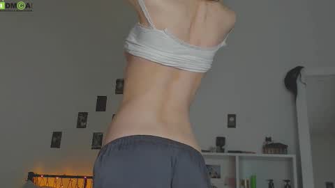 tiffany online show from February 6, 9:50 pm