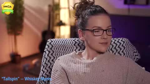 tiffanyriox online show from September 19, 12:15 am