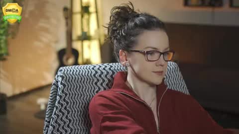 tiffanyriox online show from March 24, 12:49 am