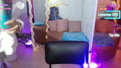 Tiiana online show from April 25, 3:19 am