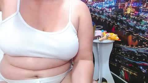 Tila online show from April 14, 2:15 am