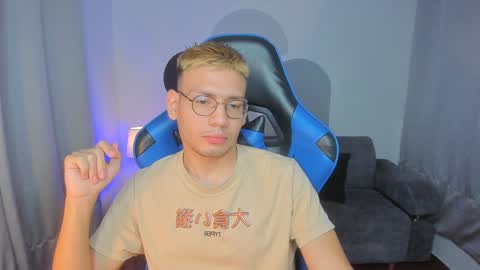 timi  jones online show from January 4, 4:32 pm