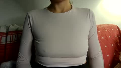 Pebbles online show from November 26, 8:16 pm