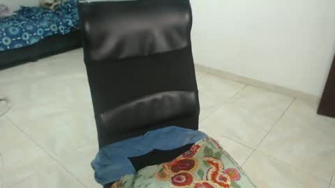 tina cutexx online show from October 4, 2:09 am