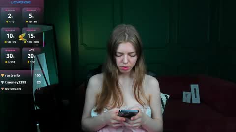 tina_tayllor__ online show from June 8, 1:28 am