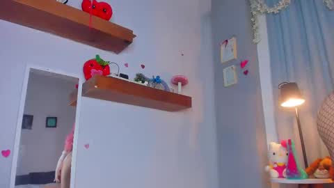 Emmy  blue berry1 online show from October 10, 7:47 am