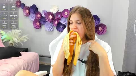 Ariana online show from April 6, 1:58 am
