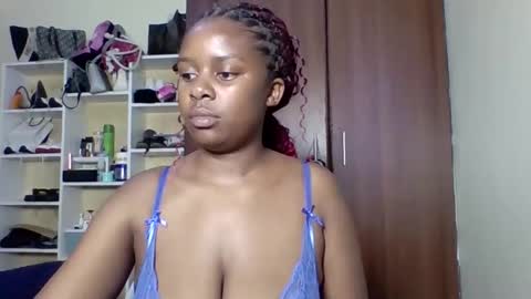 tiny_spoiler online show from December 5, 8:24 am