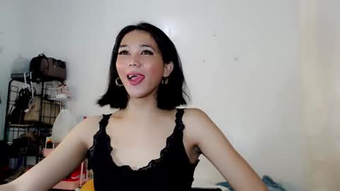 Make me Happy online show from December 26, 12:49 pm