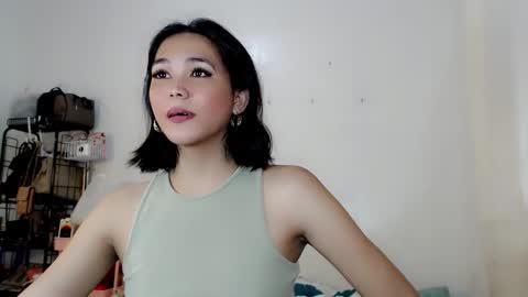 Make me Happy online show from December 18, 11:19 pm