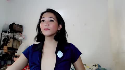 Make me Happy online show from January 3, 8:43 am