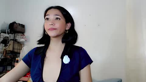 Make me Happy online show from January 11, 7:59 pm