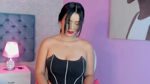 Tinnyrose online show from February 28, 8:13 pm