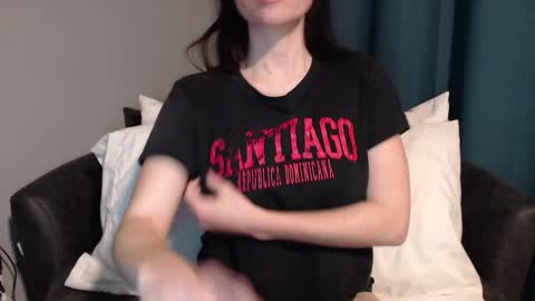 TinyyTina online show from December 16, 7:26 am