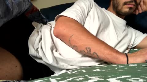 Snapshot of titanenh chatting on December 6, 10:13 pm Titan online show from December 6, 10:13 pm