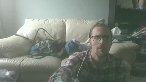 titlovercums online show from January 11, 4:24 pm