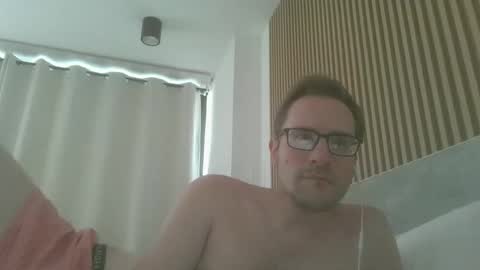 titlovercums online show from April 28, 12:30 am