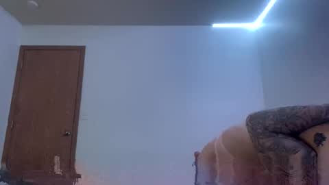 tjakepaul online show from October 21, 3:38 pm