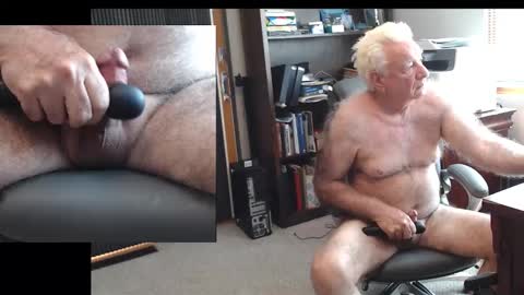 Snapshot of tlc_dude chatting on October 27, 7:03 pm TLC dude online show from October 27, 7:03 pm