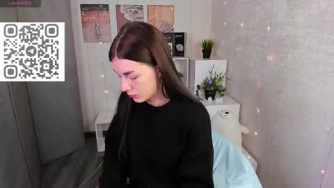 2 GMT Mo Tu We Th Fr 10am-4am online show from October 20, 10:04 pm